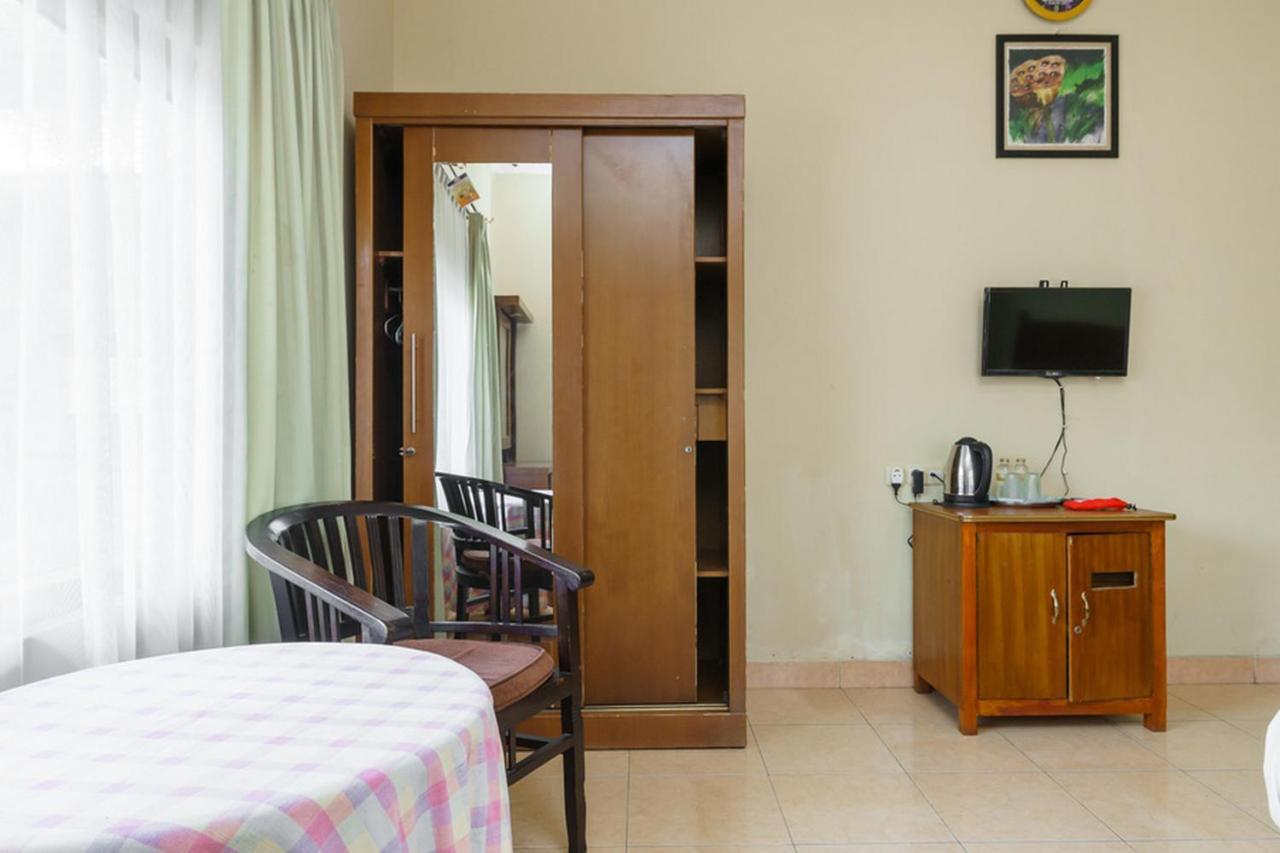 เรดดอร์ซ แอท จาลัน ลินตัส ซูมาเตรา ลาฮัต Hotel Lahat ภายนอก รูปภาพ